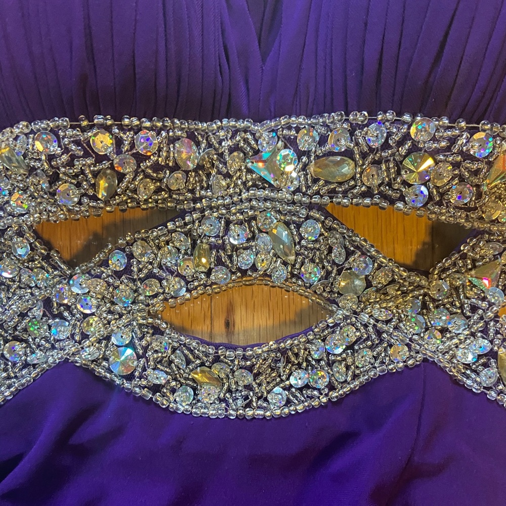 Formal/Prom Dress - Picture 4 of 8